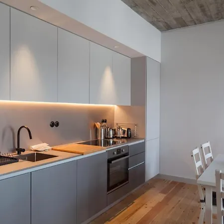 Flh Intendente Relaxing * Лиссабон