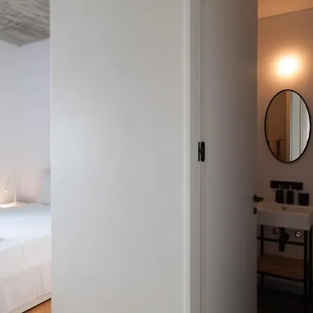 Flh Intendente Relaxing * Лиссабон